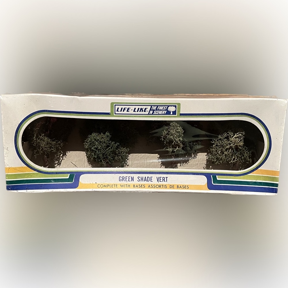 🎈2/$20 - Life-Like “Green Shade” Trees - Model Railway Accessories